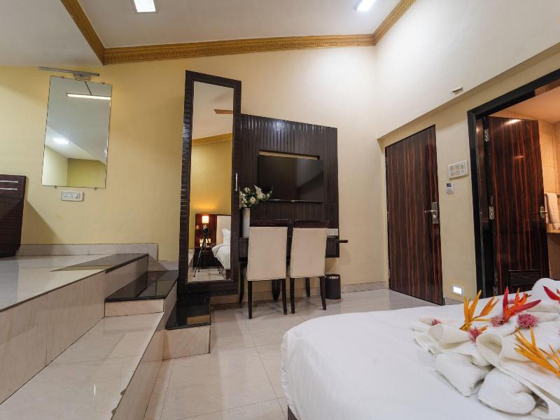Aayush Resort Karjat image