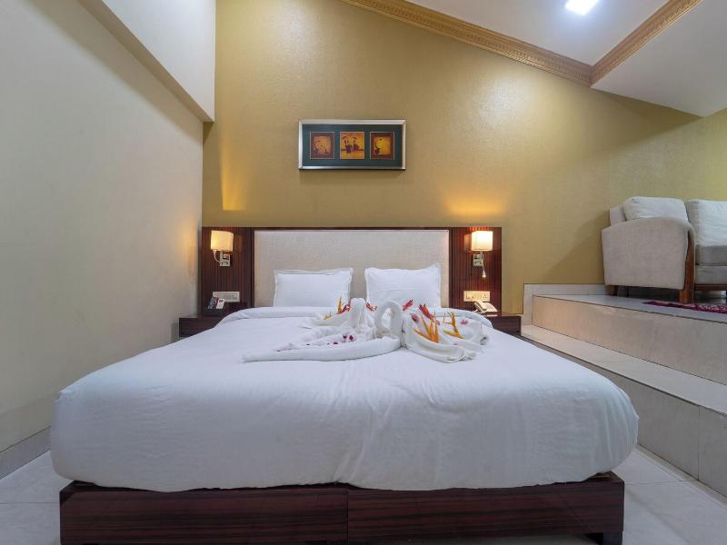 Aayush Resort Karjat image