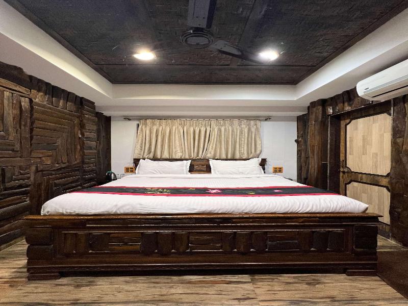 Aayush Resort Karjat image