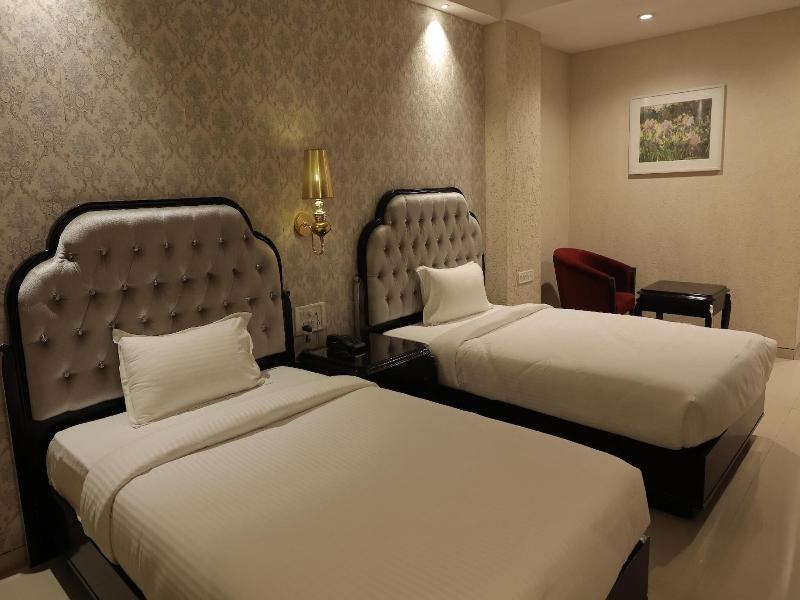 Aayush Resort Karjat image