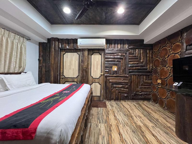 Aayush Resort Karjat image