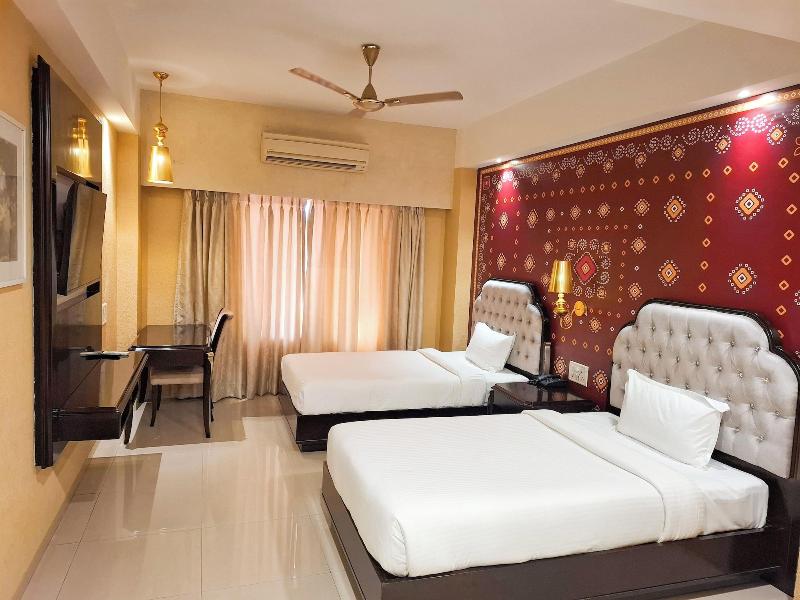 Aayush Resort Karjat image