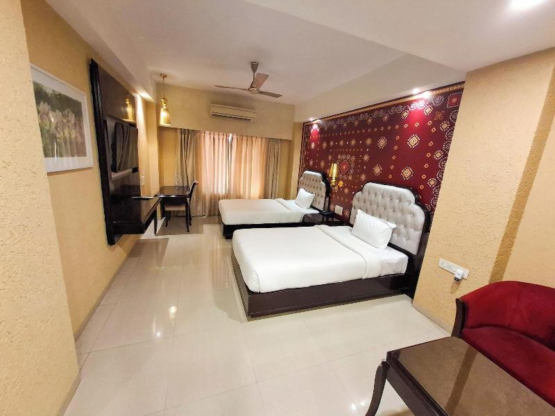 Aayush Resort Karjat image
