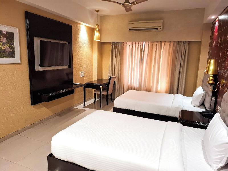 Aayush Resort Karjat image