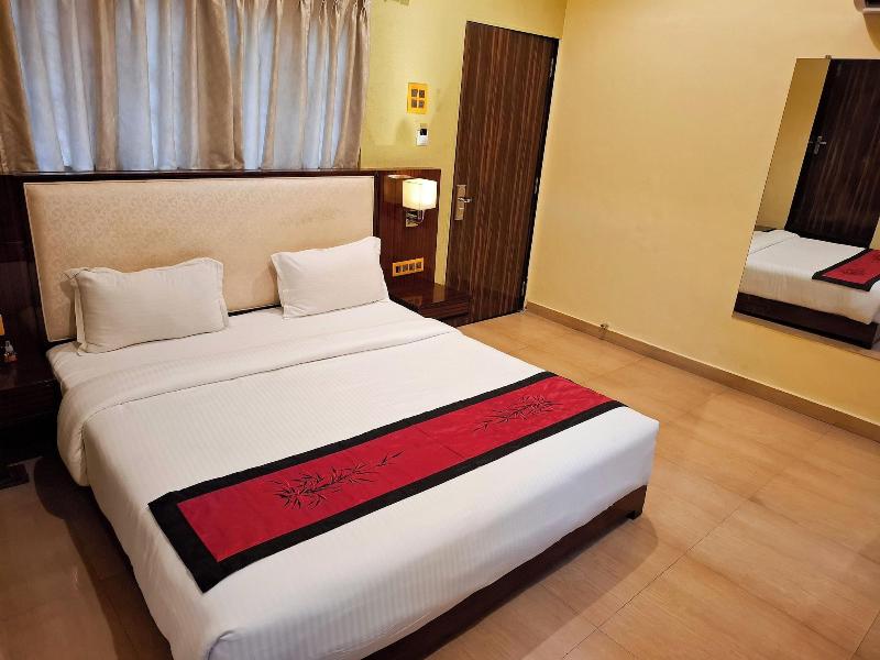 Aayush Resort Karjat image