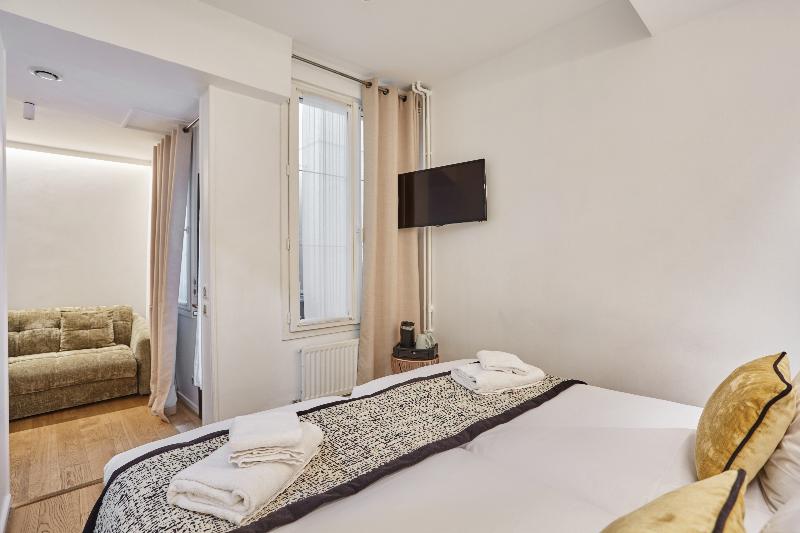Eiffel Rive Gauche image
