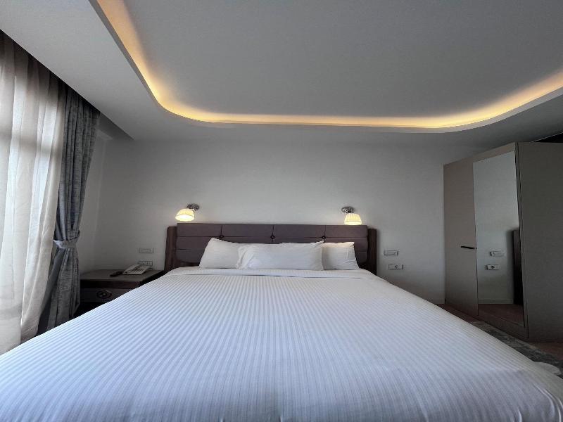 Zemilo Hotel Apartment image