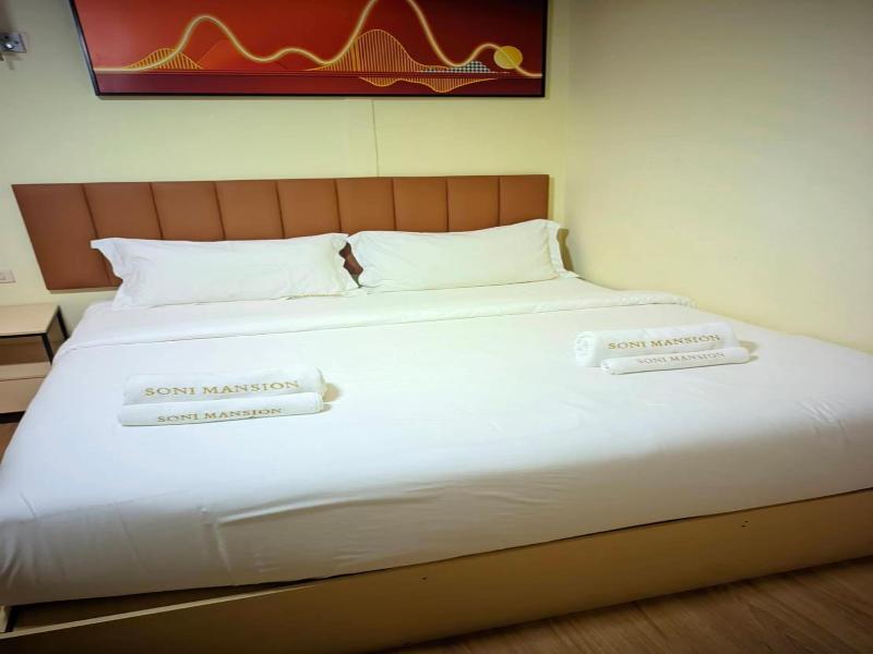 Hotel Soni Mansion Pratunam image