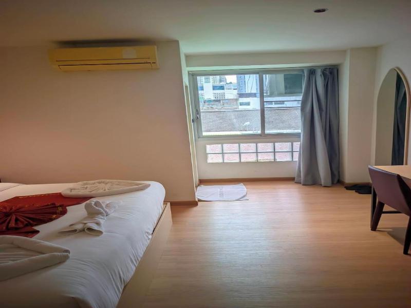Hotel Soni Mansion Pratunam image
