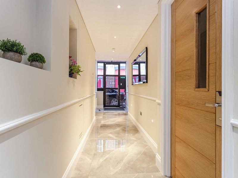Cleveland Residences Farringdon image
