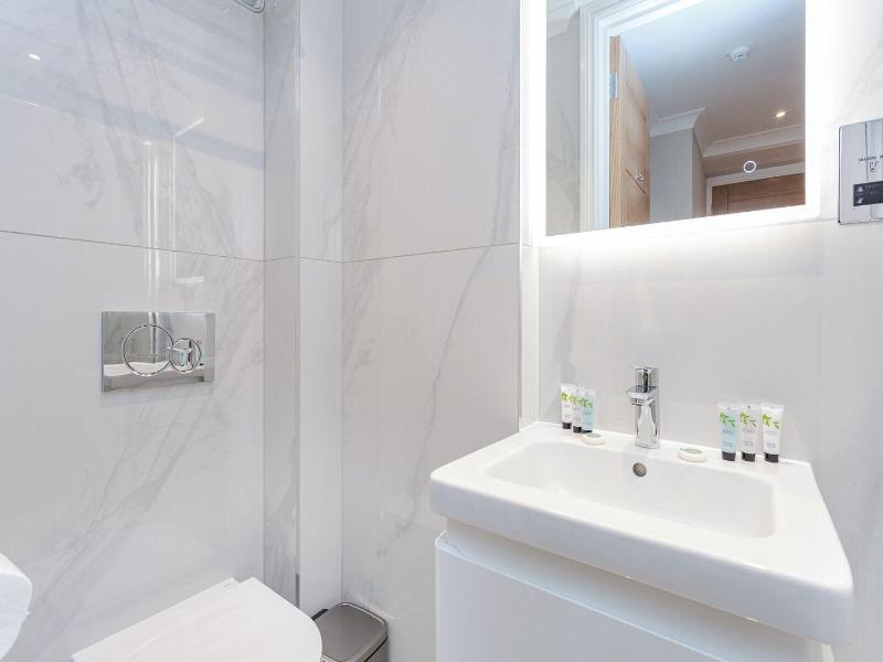 Cleveland Residences Farringdon image