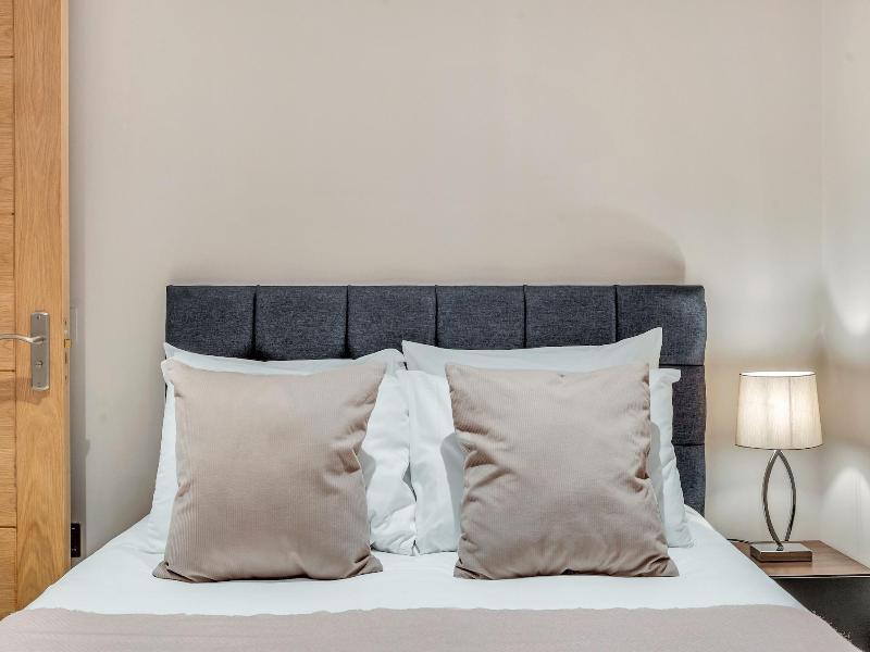 Cleveland Residences Farringdon image