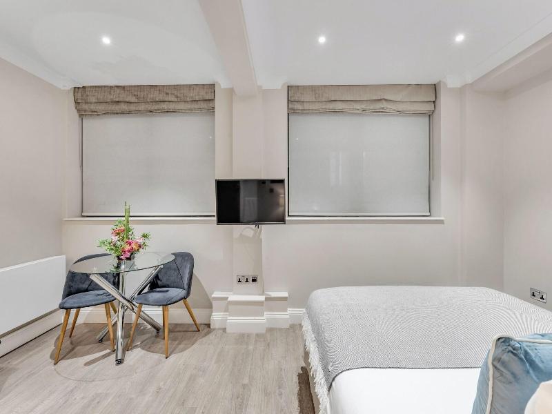 Cleveland Residences Farringdon image