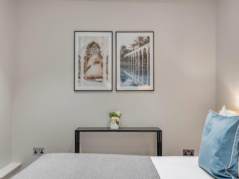 Cleveland Residences Farringdon image