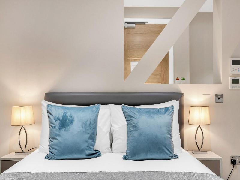 Cleveland Residences Farringdon image