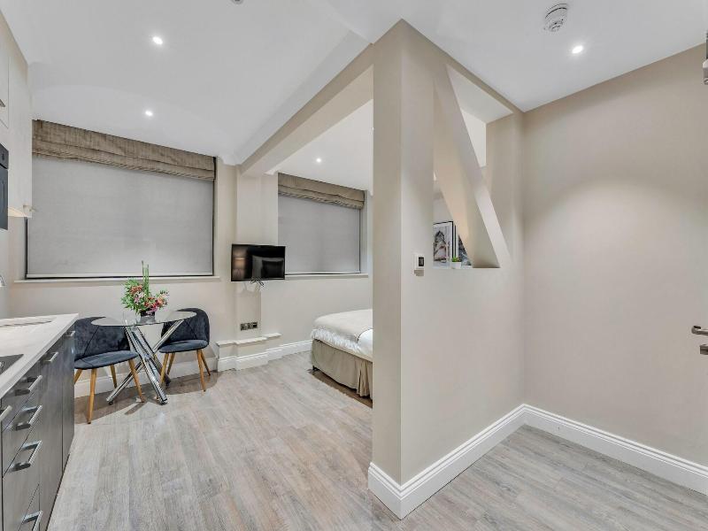 Cleveland Residences Farringdon image