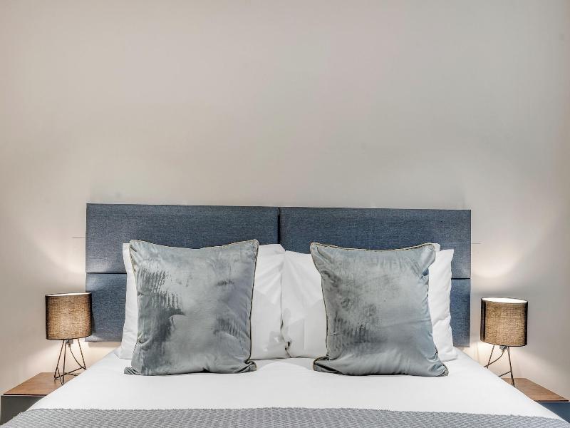 Cleveland Residences Farringdon image