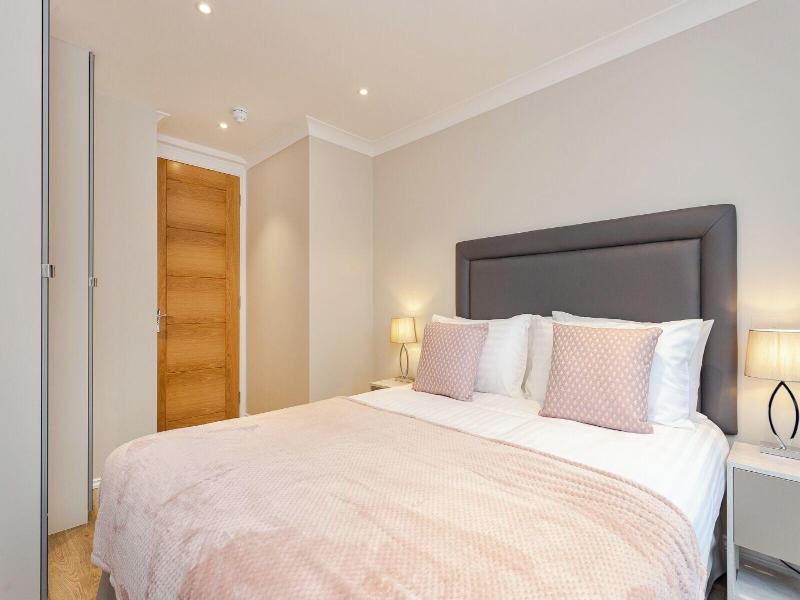 Cleveland Residences Farringdon image