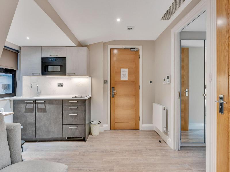 Cleveland Residences Farringdon image