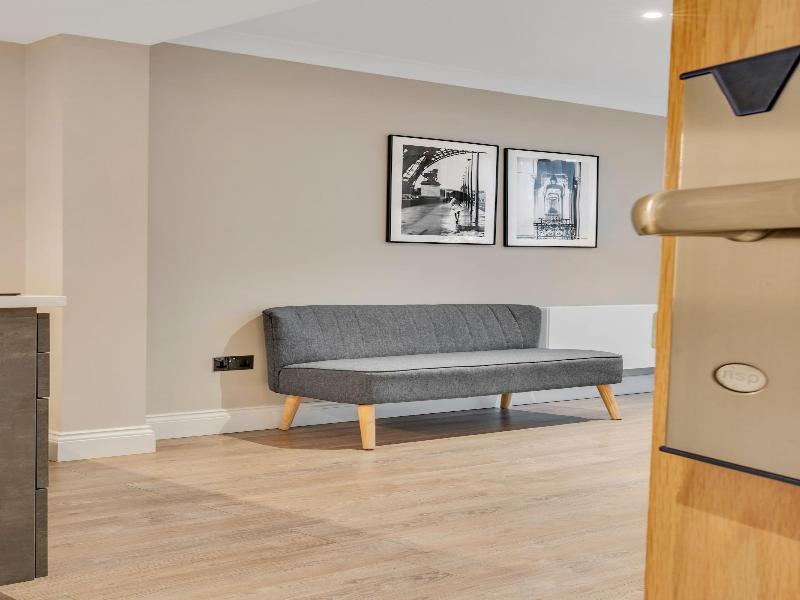 Cleveland Residences Farringdon image