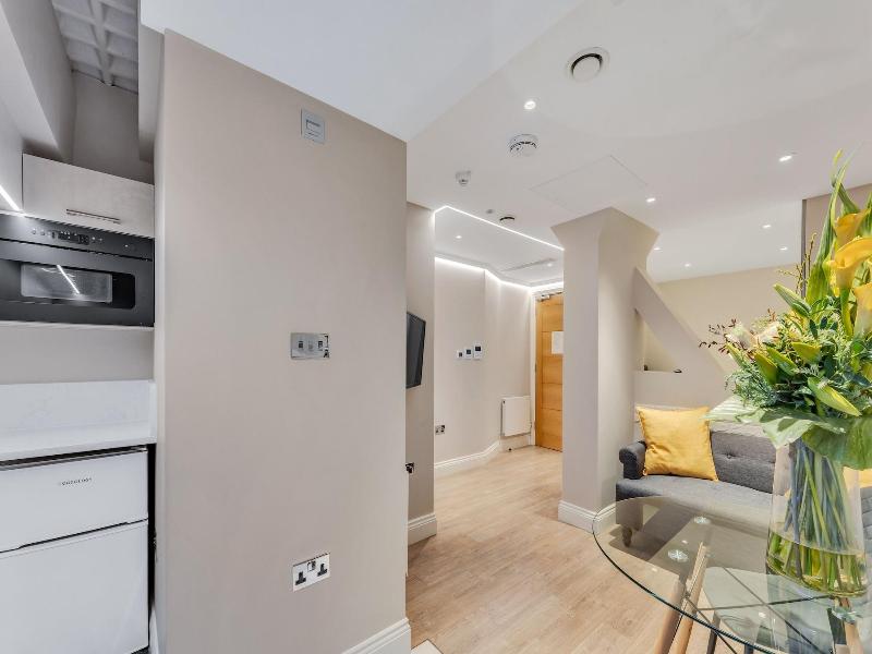 Cleveland Residences Farringdon image