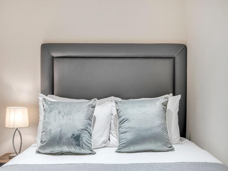 Cleveland Residences Farringdon image