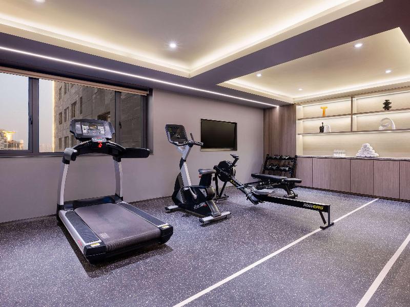 Novotel Wuxi Sanyang Plaza image