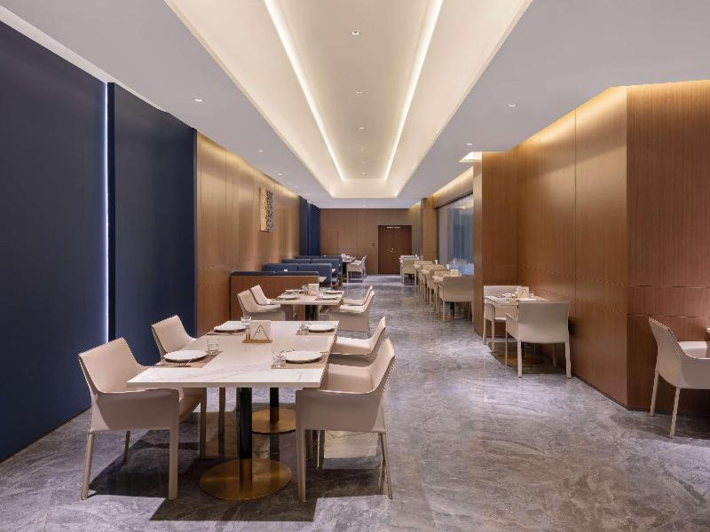 Novotel Wuxi Sanyang Plaza image