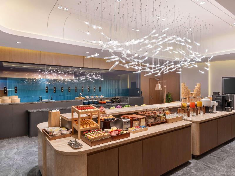 Novotel Wuxi Sanyang Plaza image