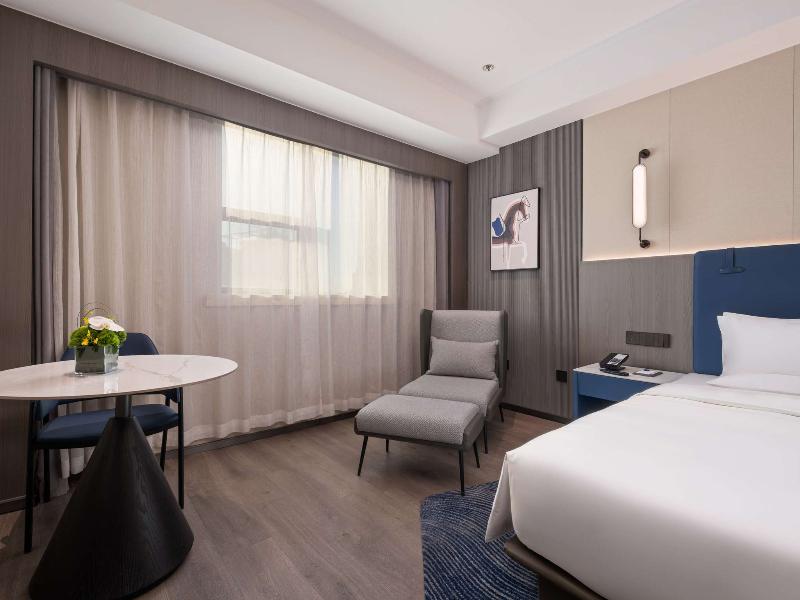 Novotel Wuxi Sanyang Plaza image
