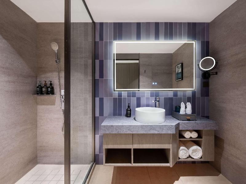 Novotel Wuxi Sanyang Plaza image