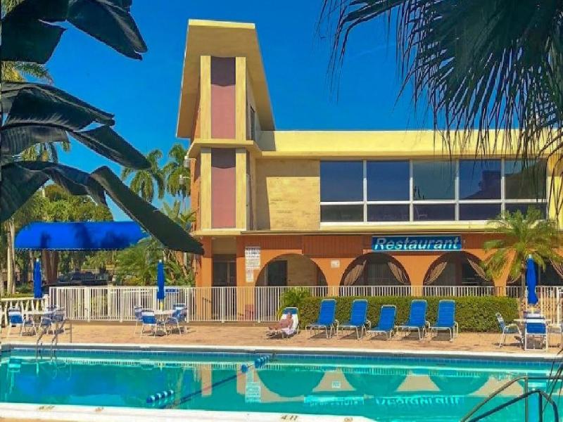 Bposhtels Hollywood Florida image