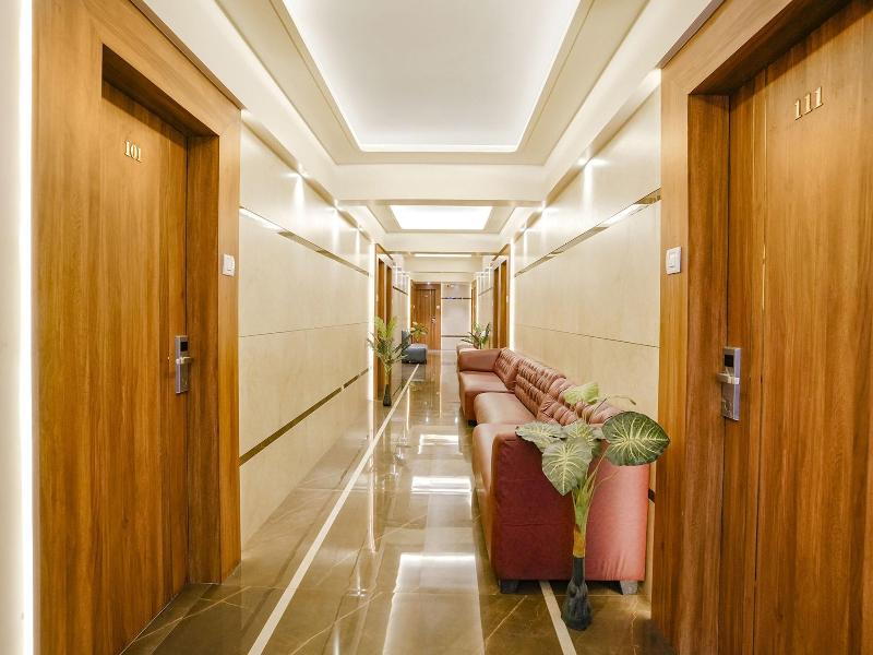 Fabhotel Springs Lodging image