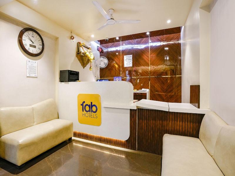 Fabhotel Springs Lodging image