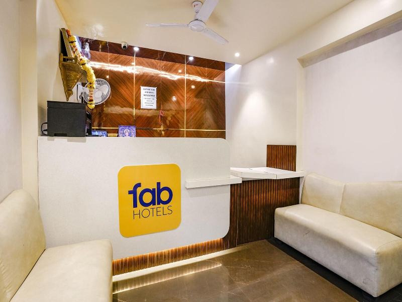 Fabhotel Springs Lodging image