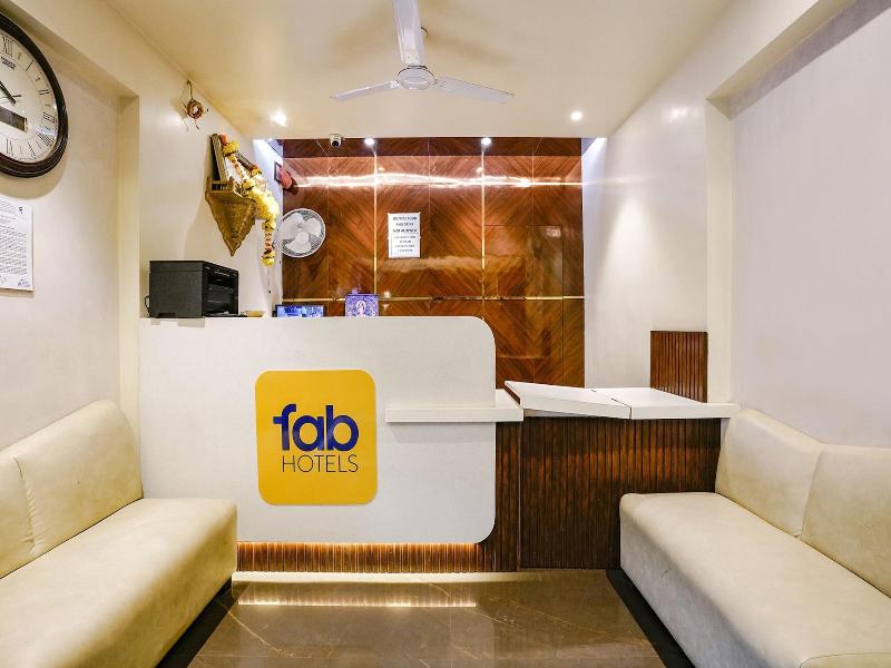 Fabhotel Springs Lodging image