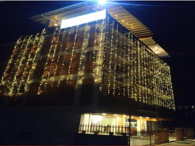 Hotel Himalayan Glacier image