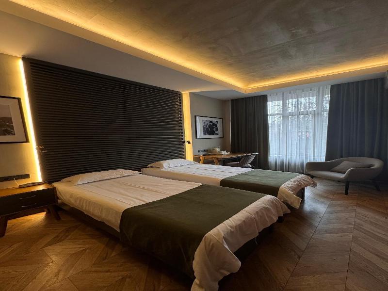 Bugu Hotel image