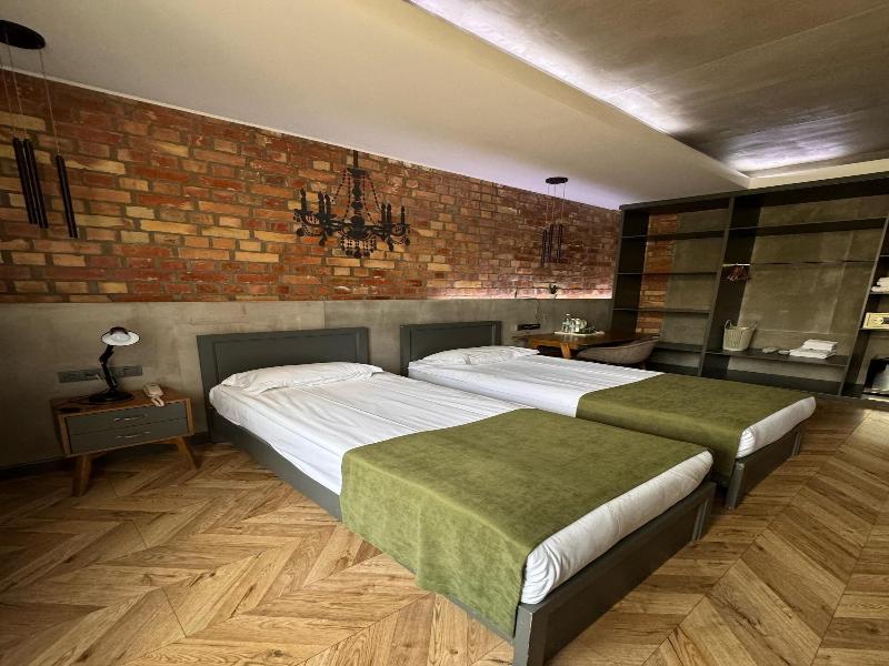 Bugu Hotel image