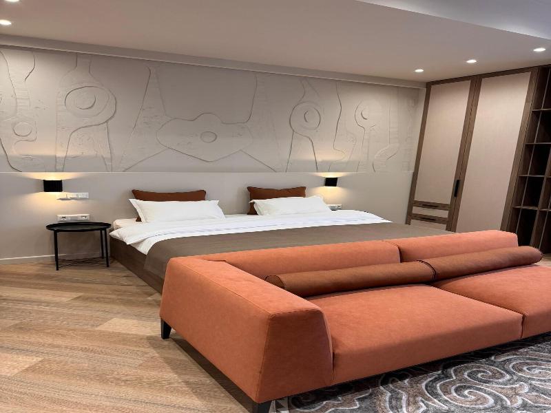 Bugu Hotel image
