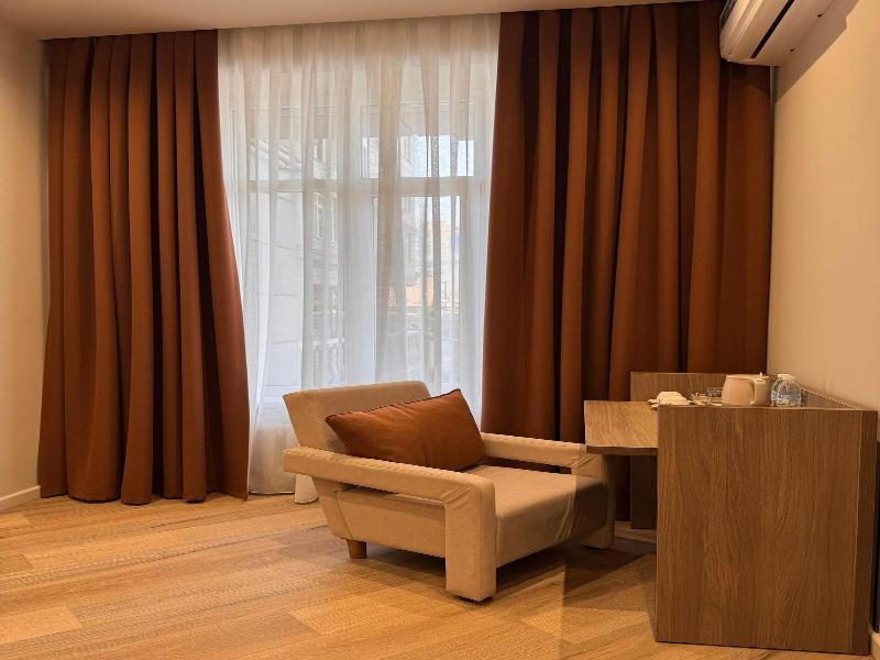 Bugu Hotel image
