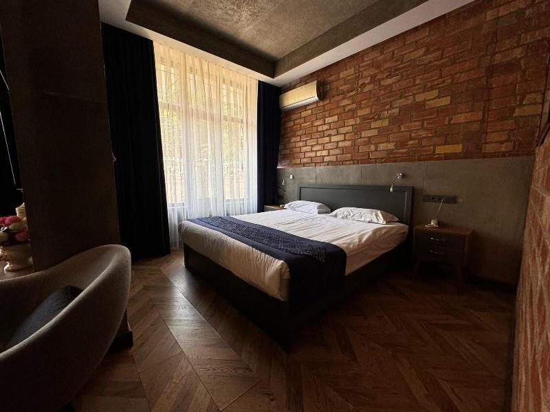 Bugu Hotel image