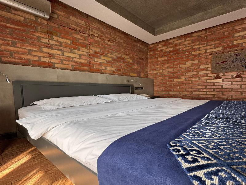 Bugu Hotel image