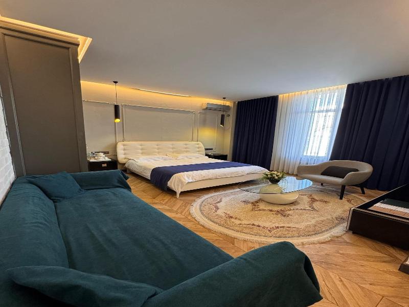 Bugu Hotel image