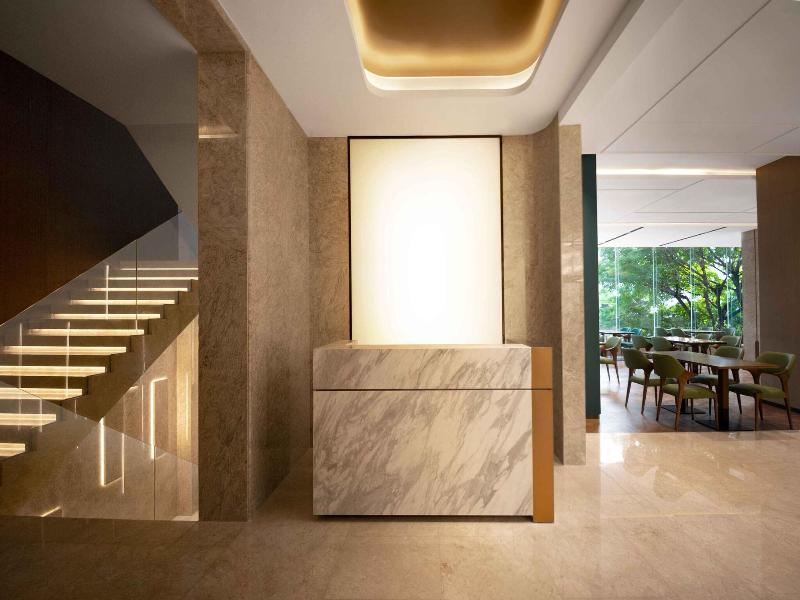 Huayu Wanfu Hotel image