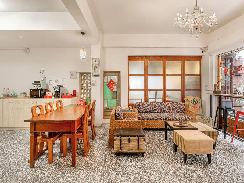 Forever Happiness Hostel image