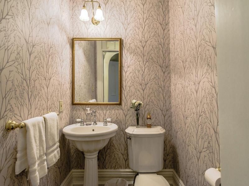 Woodbourne Inn image