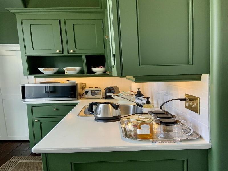 Woodbourne Inn image