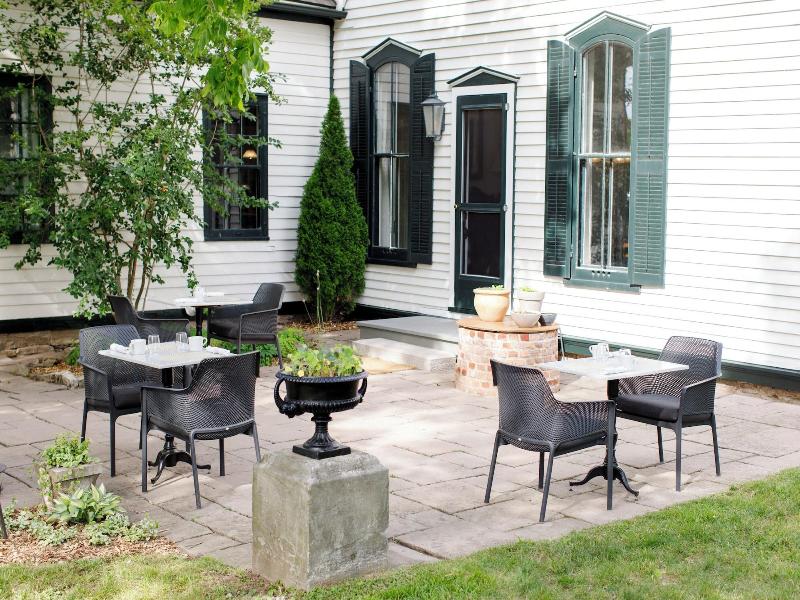 Woodbourne Inn image