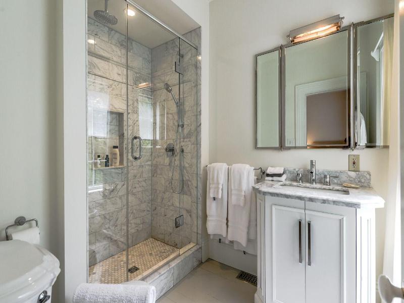 Woodbourne Inn image